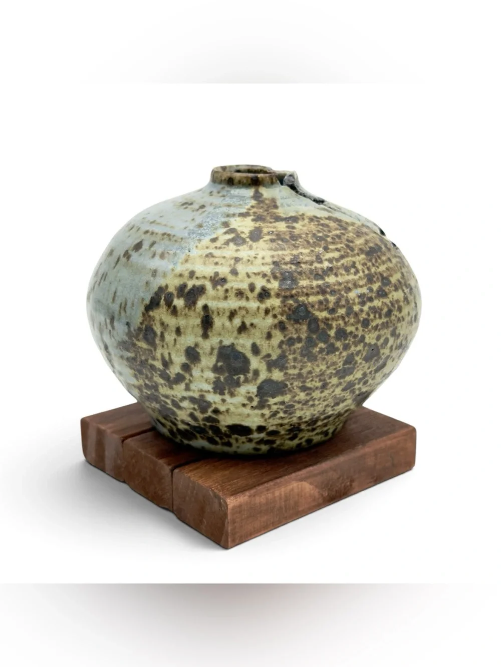 Kintsugi Vase Handmade Pottery Gold Crack Art Personal Growth Gift